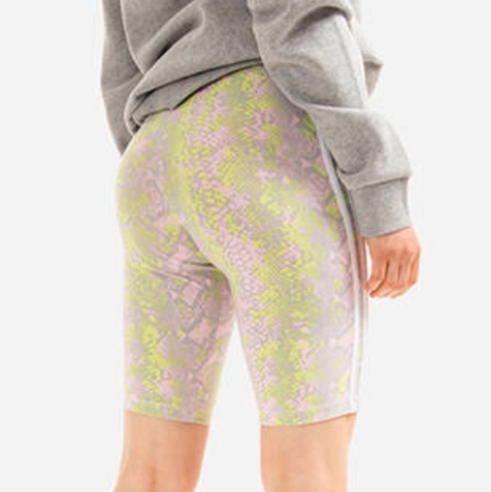 NWT size L Adidas knit bike shorts - Picture 2 of 6